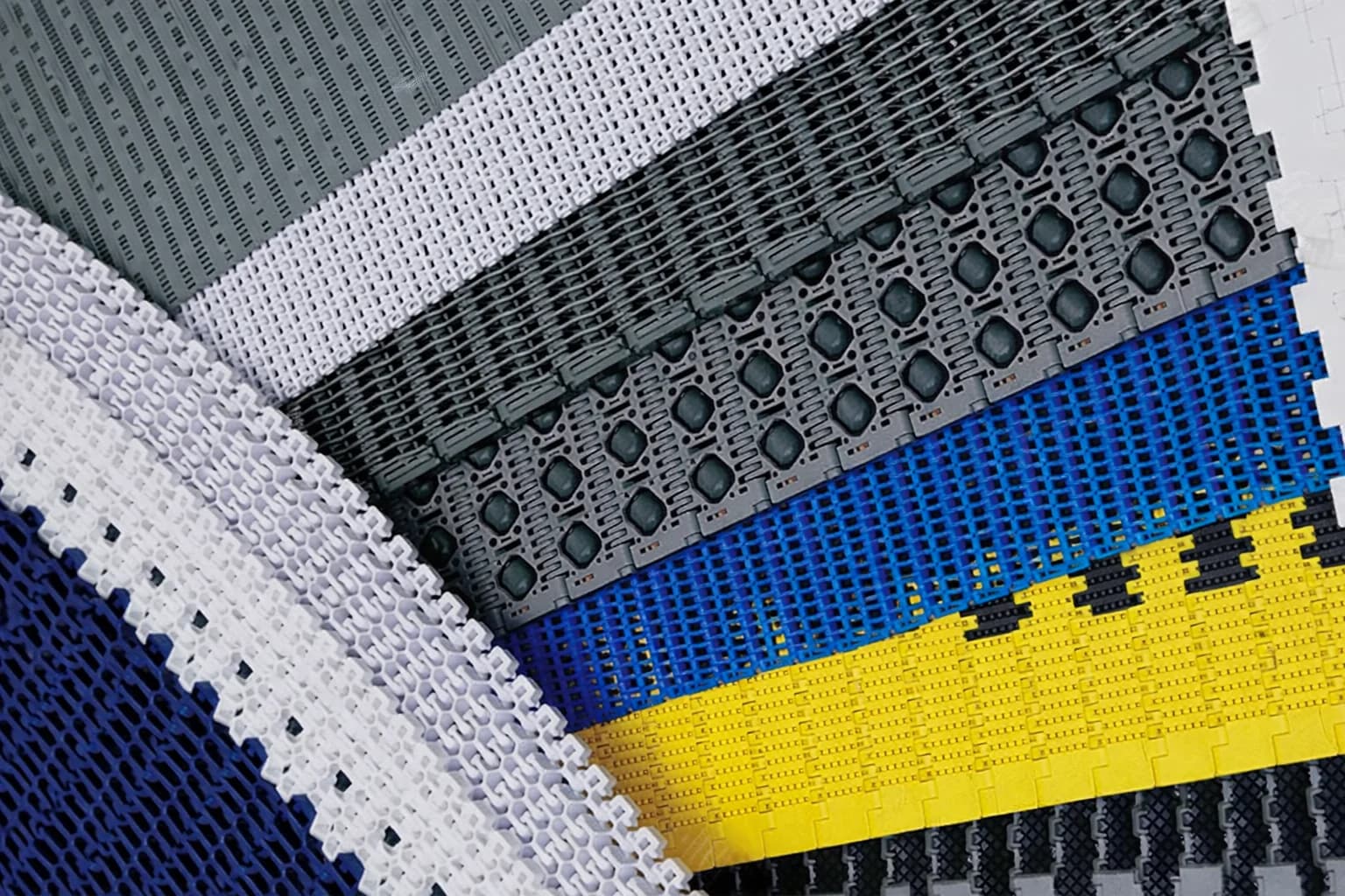 Модульные пластиковые ленты с открытой поверхностью